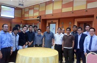 Engagement Session 2012 New Energy Recruits with Minister of Energy